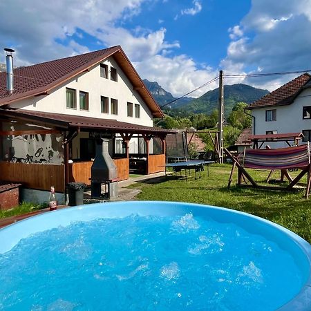Milea'S Guesthouse Bran  Buitenkant foto